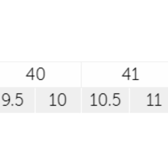 BRAND NEW Le Chateau Heeled Sandals - Picture 3 of 3